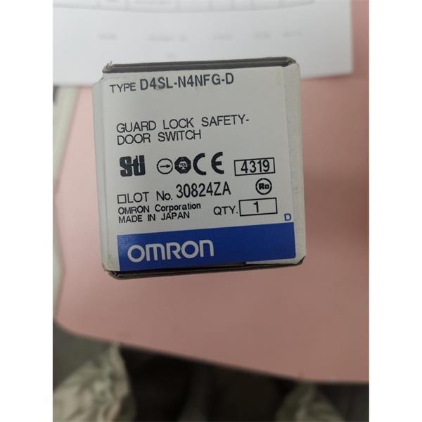 OMRON歐姆龍 光纖放大器E3NX-CA8