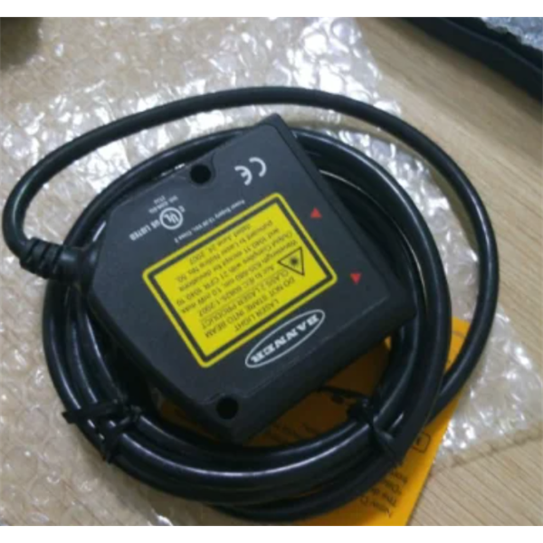 BANNER邦納全能型光電QS18傳感器QS18EN6XLPCQ8